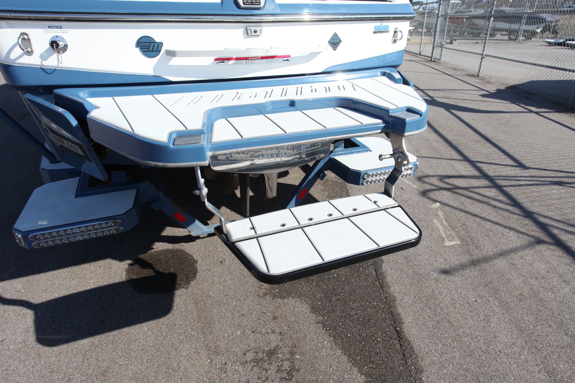  Malibu Wakesetter 23 LSV