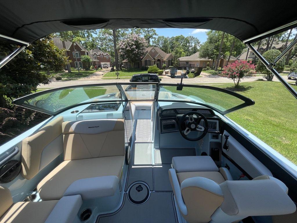 2024 MasterCraft NXT22
