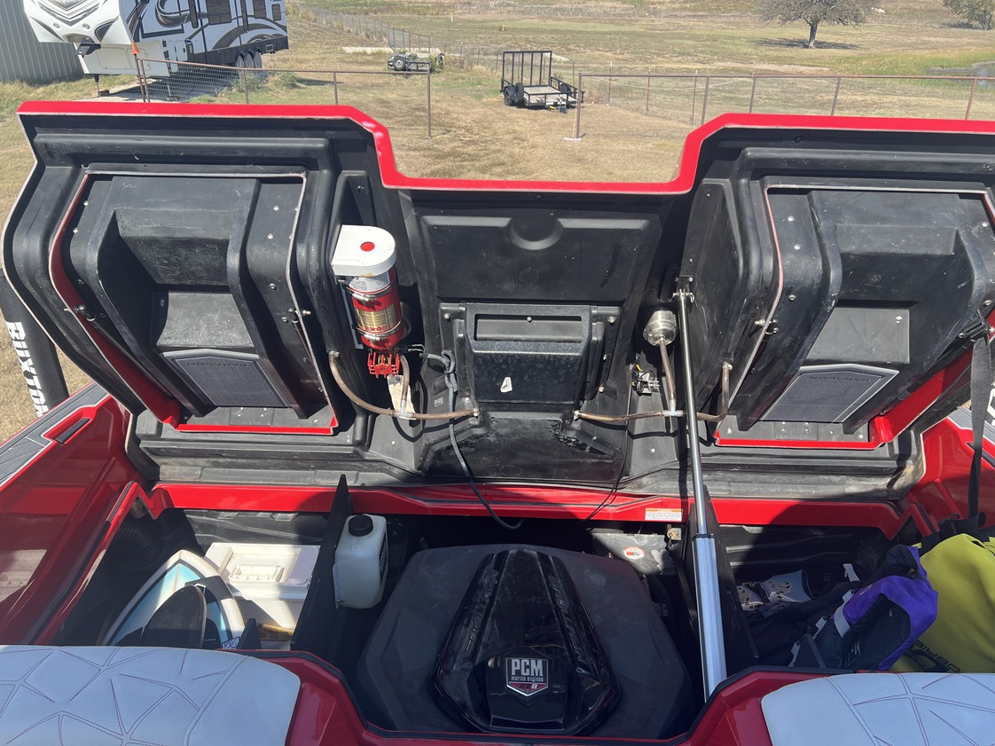 2021 Super Air Nautique G23 Paragon / 2024 Boatmate Trailer