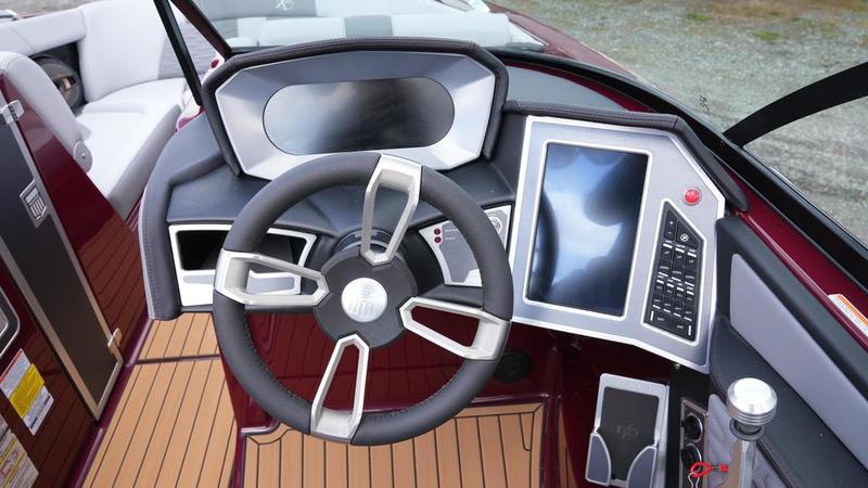 2023 MasterCraft X24