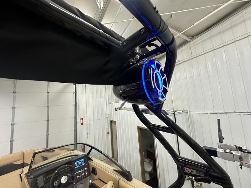 2023 Moomba Mojo