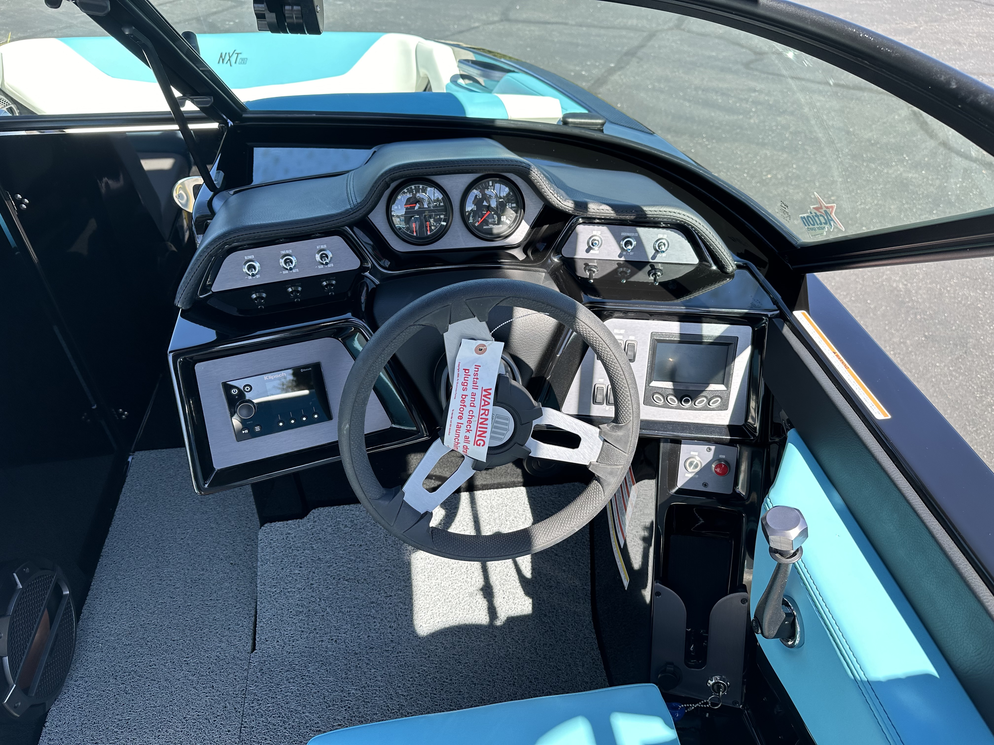 2022 MasterCraft NXT20