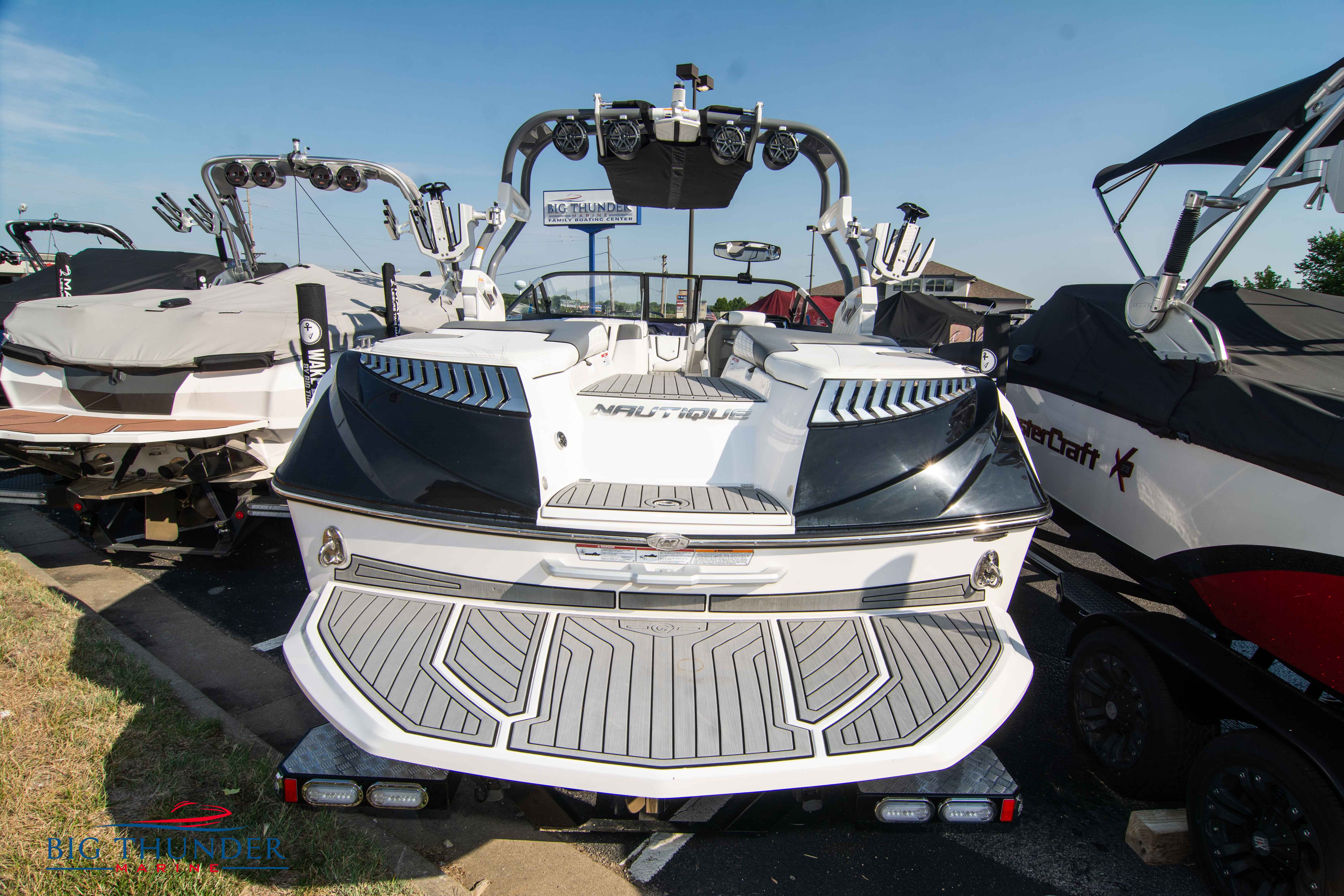2016 Nautique Super Air G23