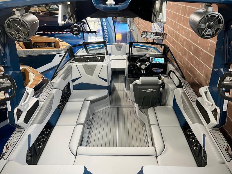 NEW 2024 Nautique S21