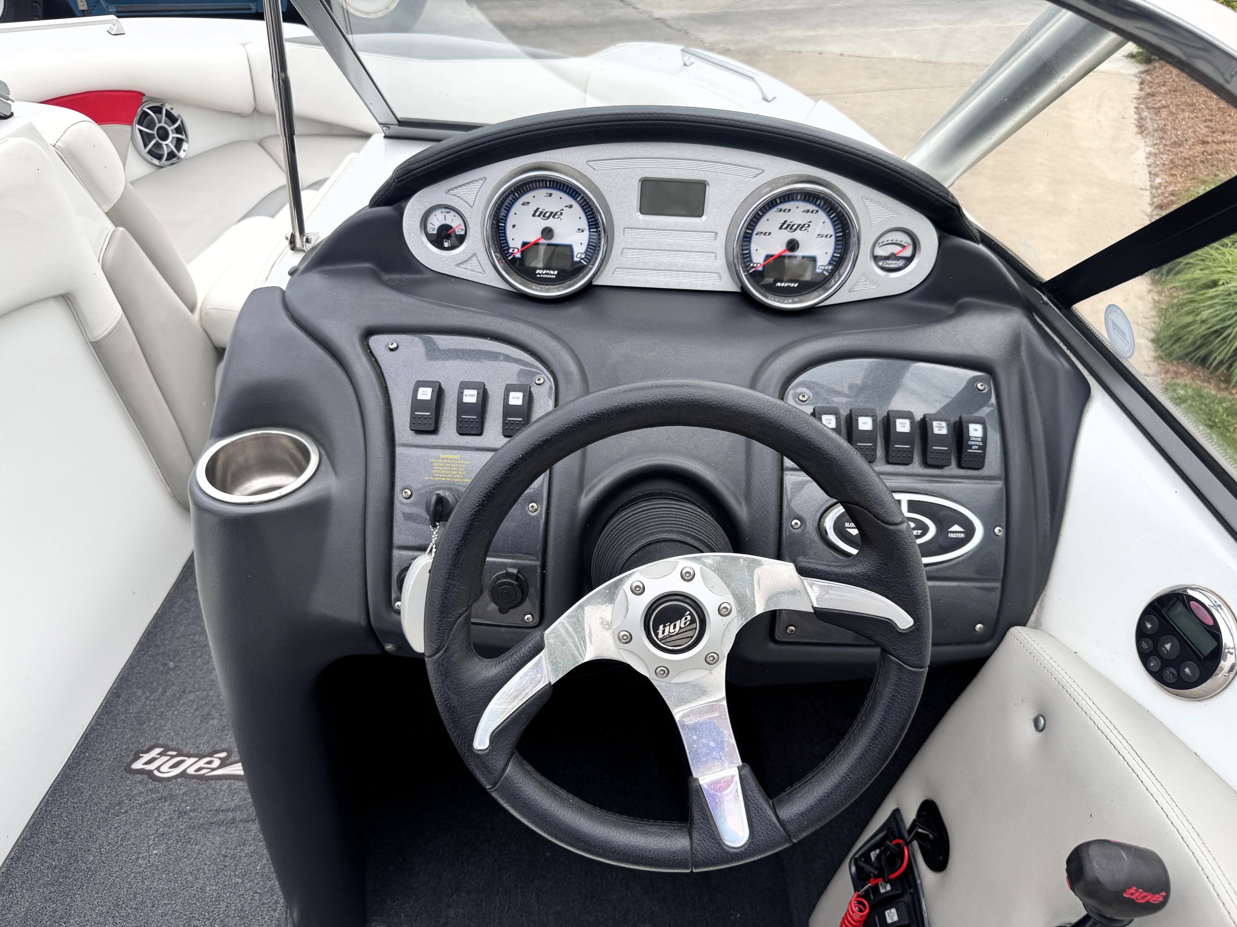 2007 Tige RZ2