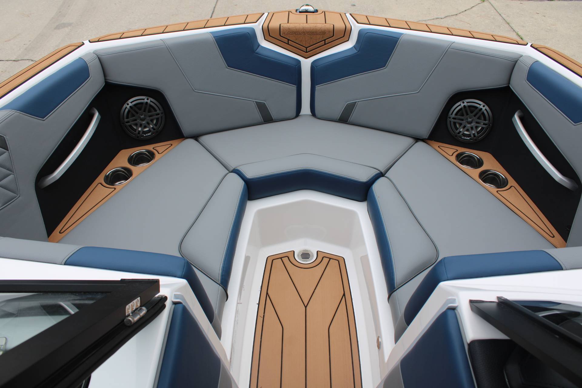 2025 Nautique GS20