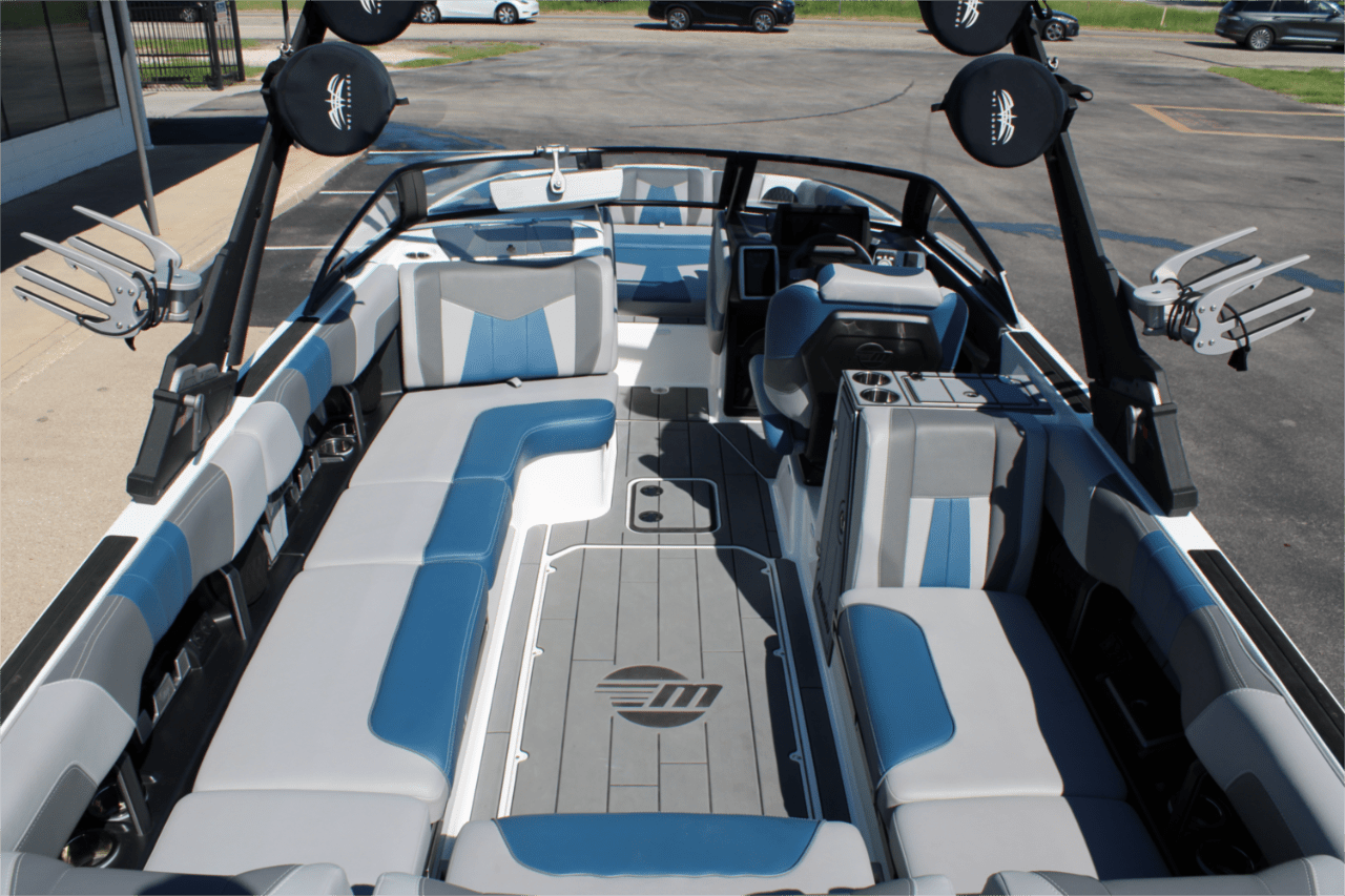 2022 Malibu 24 MXZ