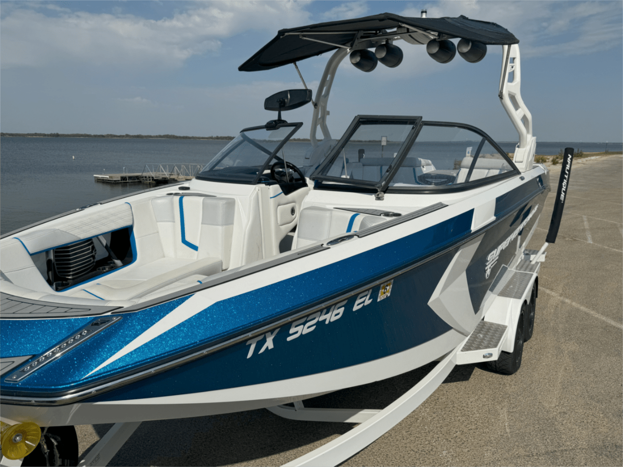 2018 Nautique G23 — Head Turner!