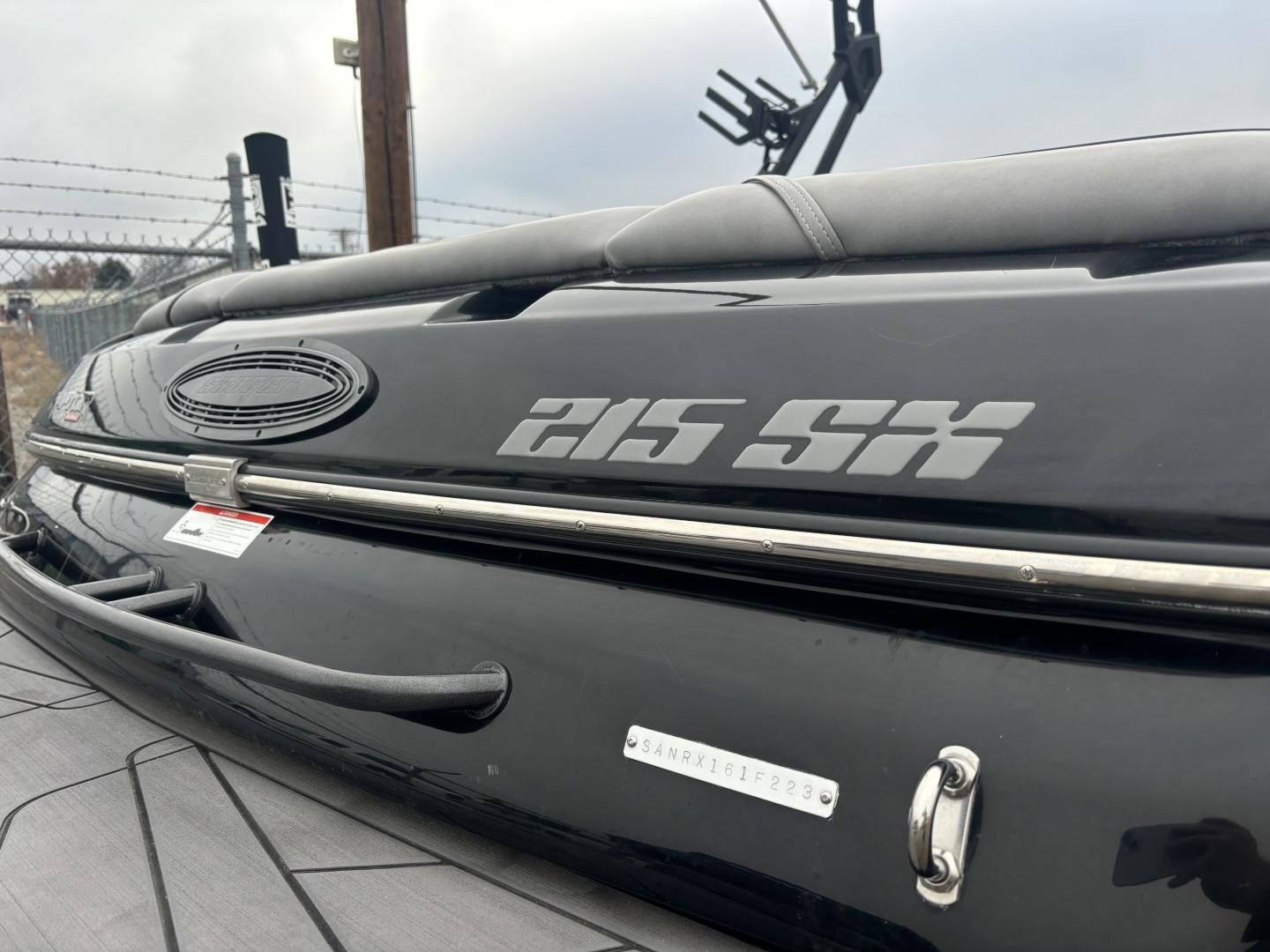 2023 Sanger V215 SX
