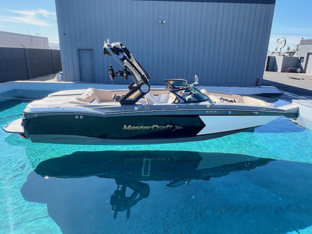 2022 Mastercraft Xstar