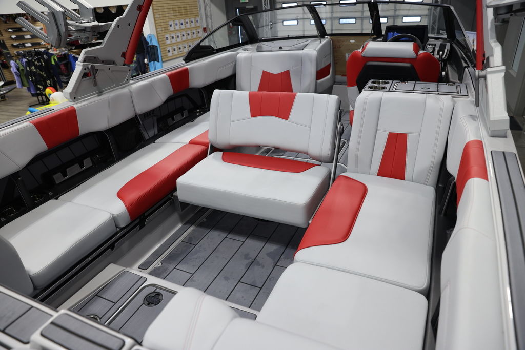 2024 Malibu Boats 24 MXZ