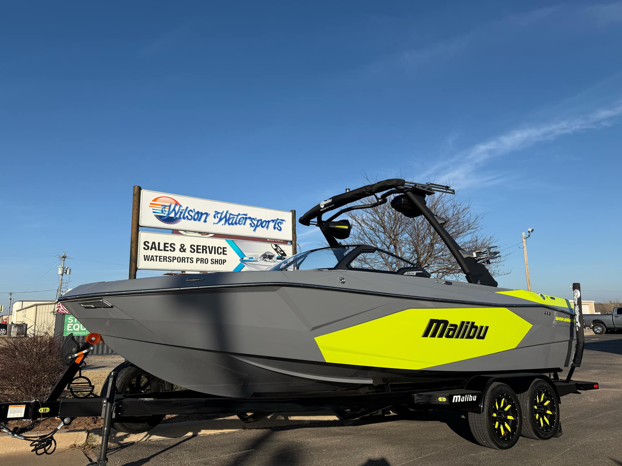 2025 Malibu 23LSV