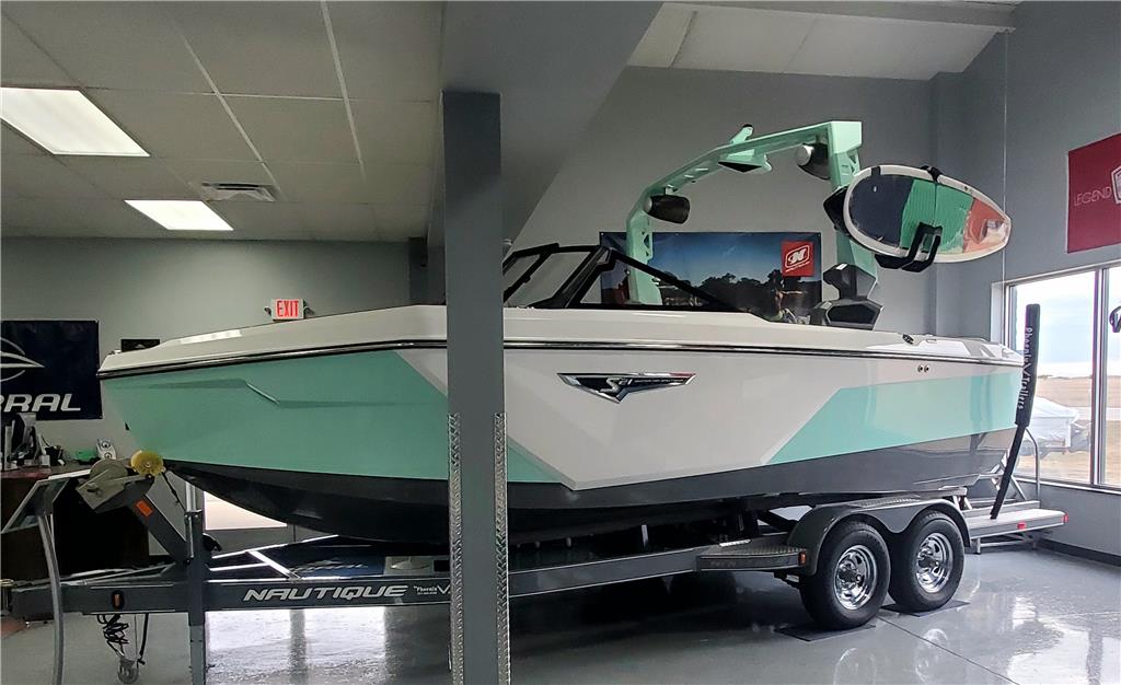 2023 Nautique S21