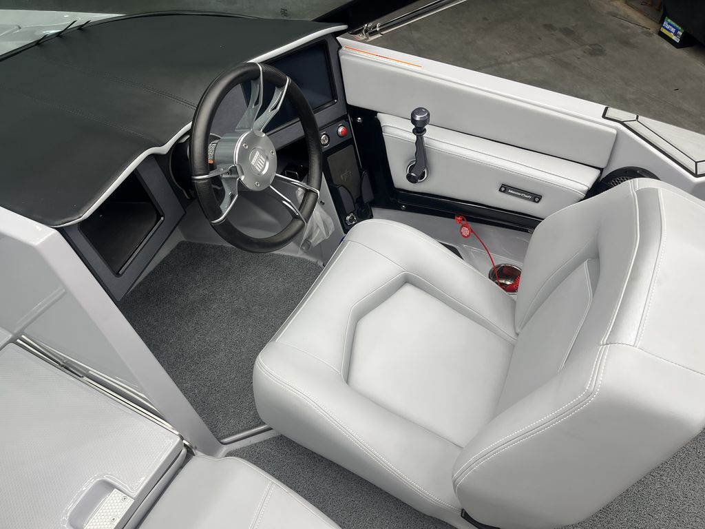 2024 MasterCraft ProStar