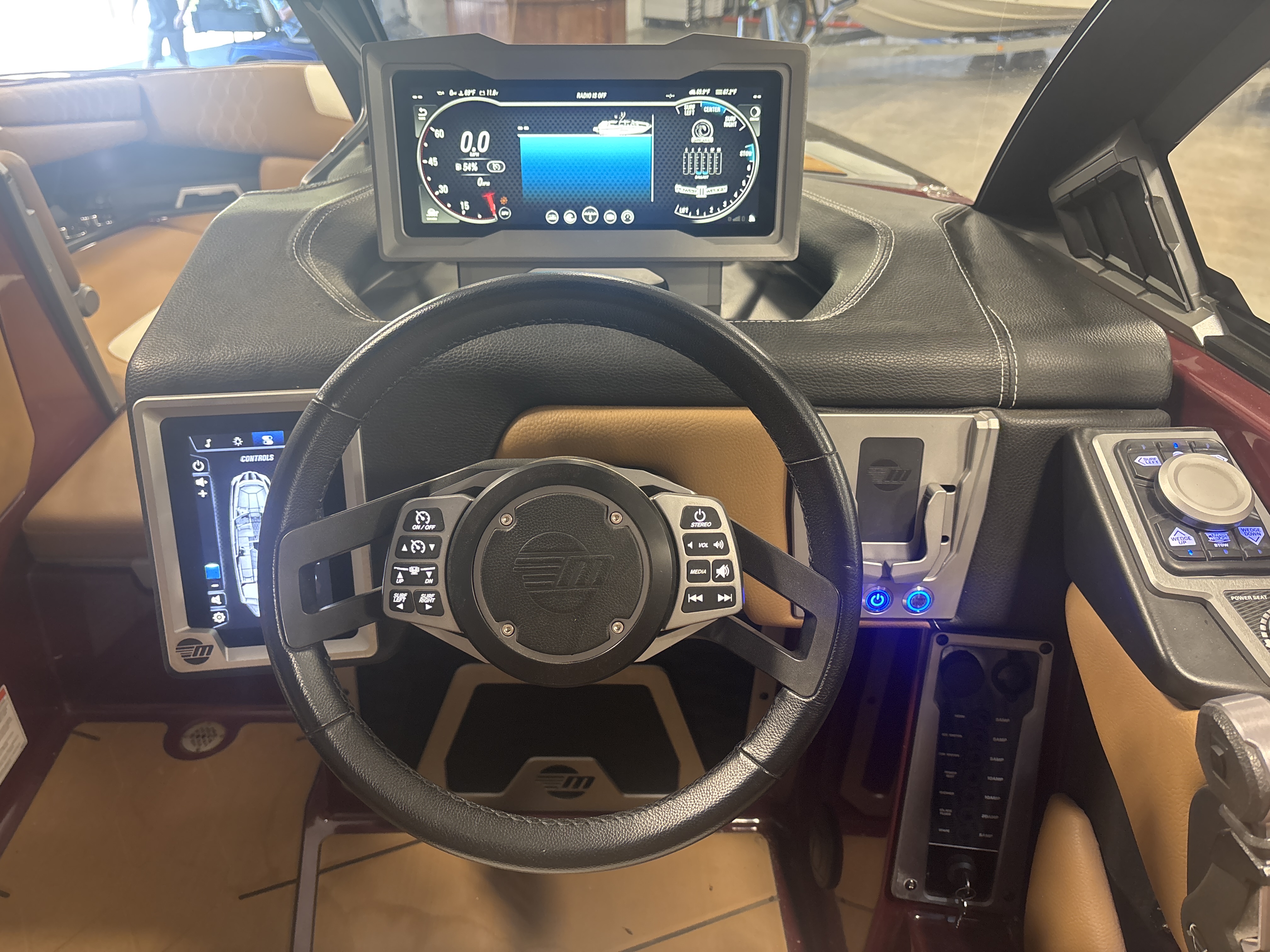 2020 Malibu M240