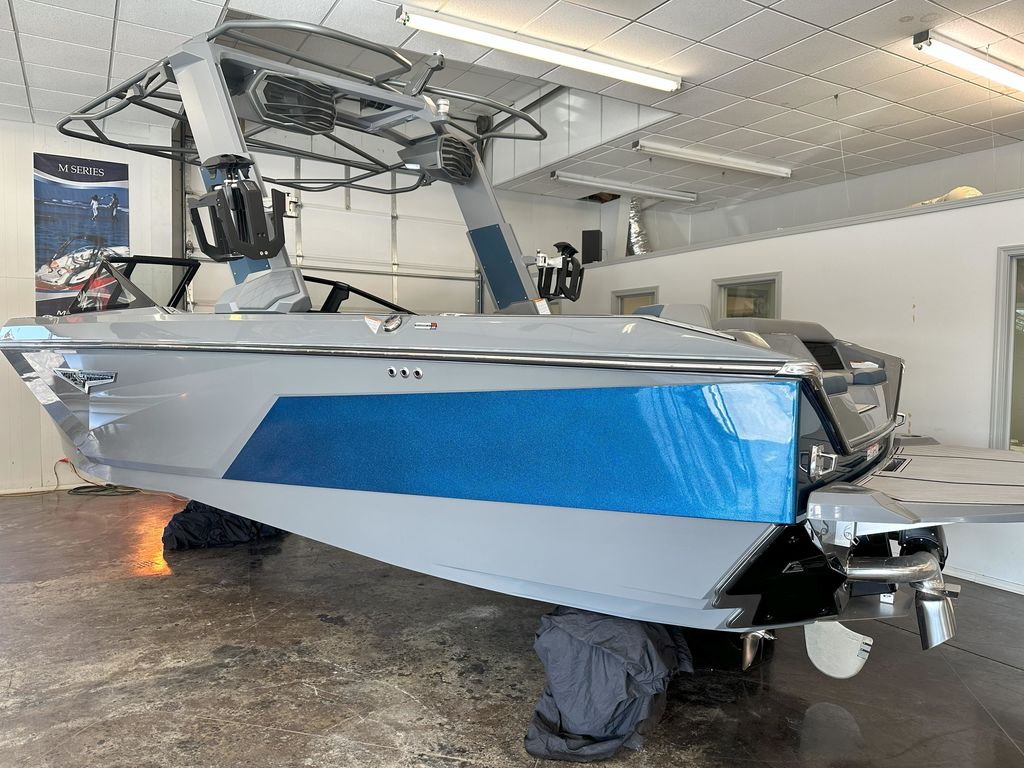 2024 Nautique S23