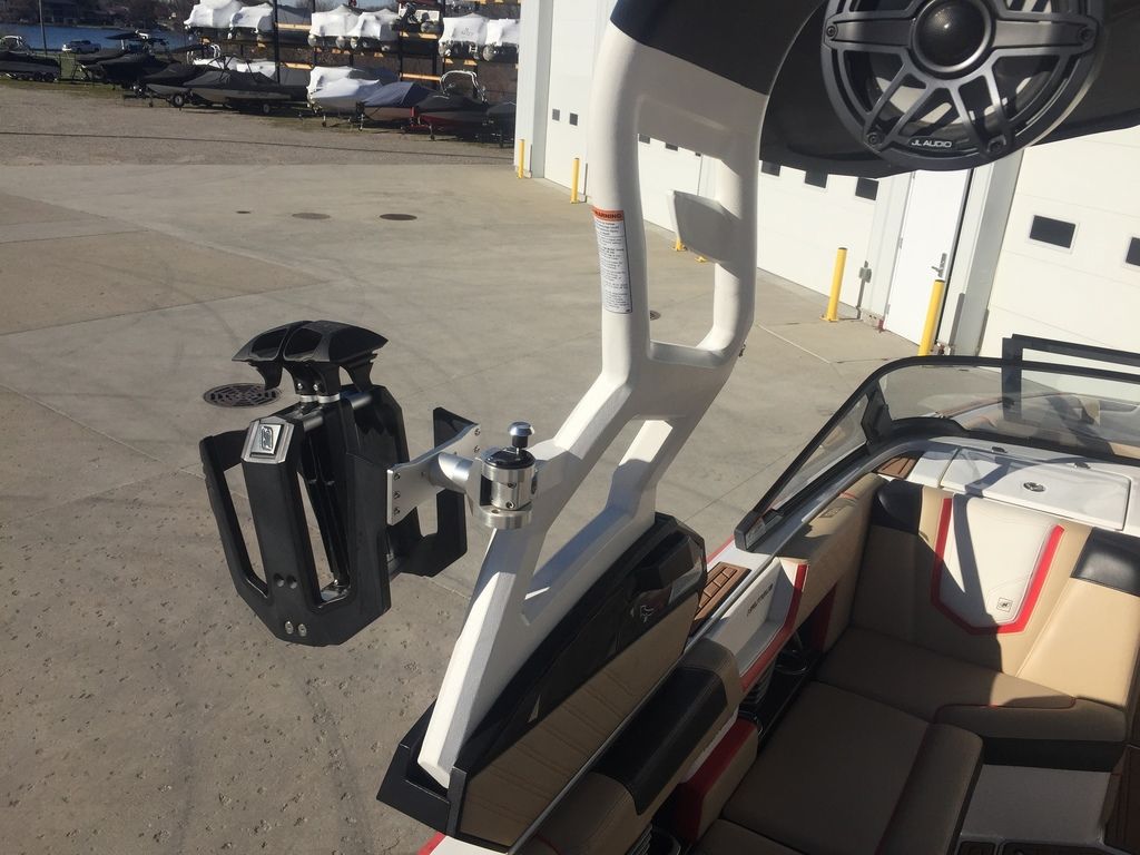 2019 Nautique Super Air Nautique G21