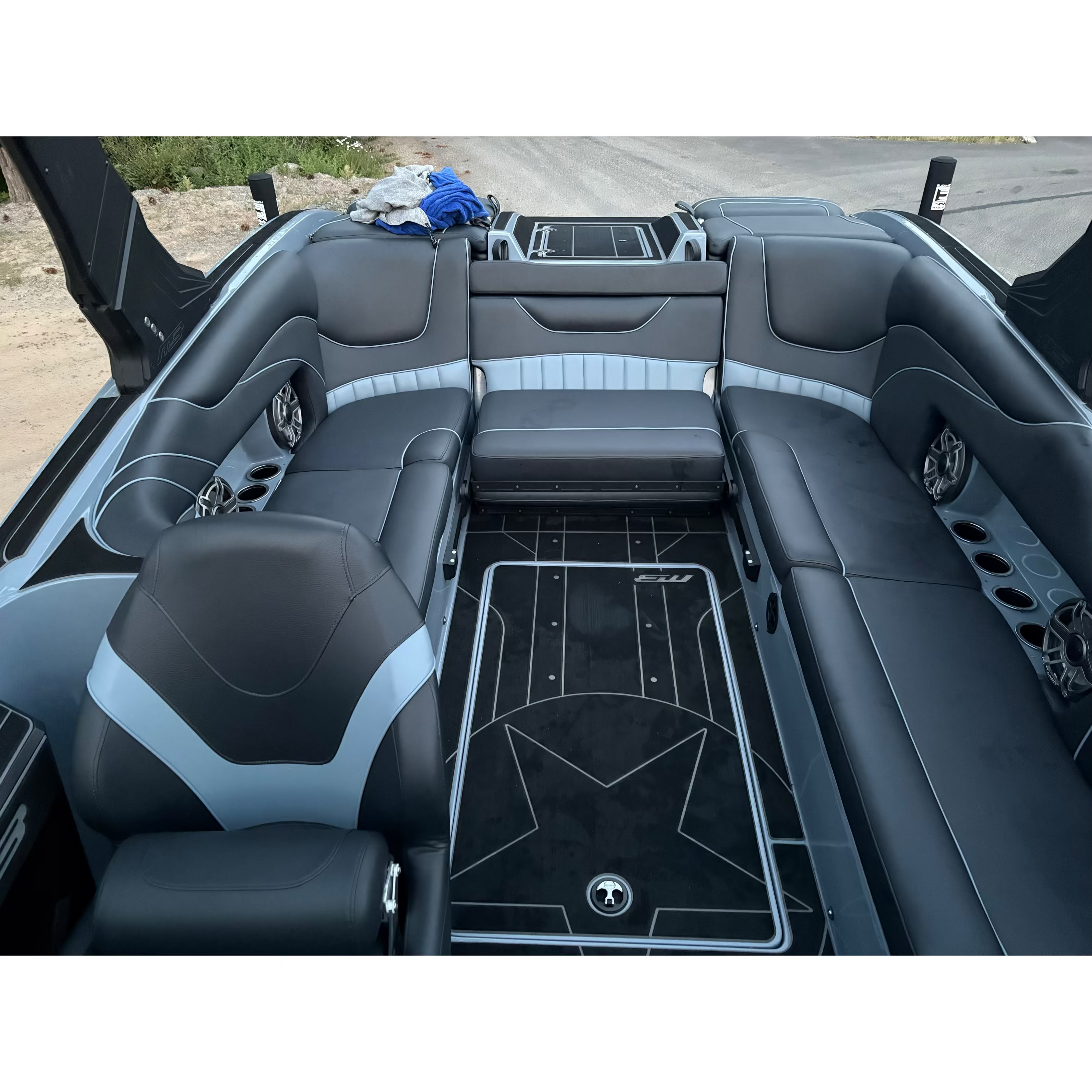 2024 MB B52 23 Alpha