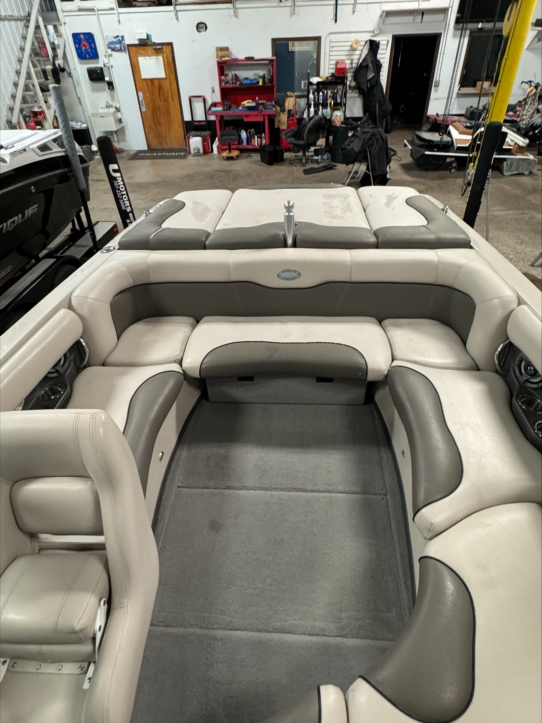 2006 Supra Launch 22SSV