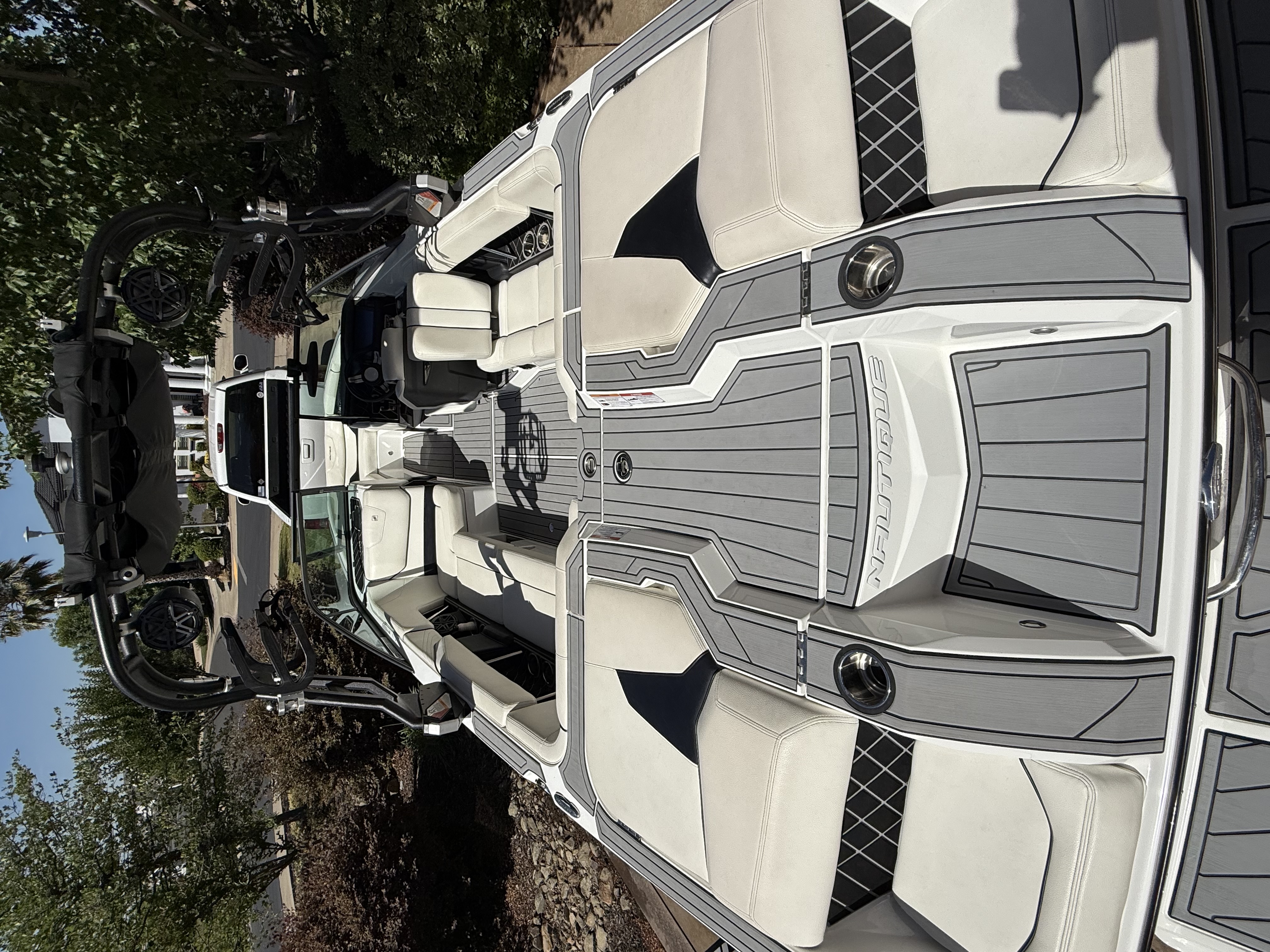 2019 Super Air Nautique GS22 