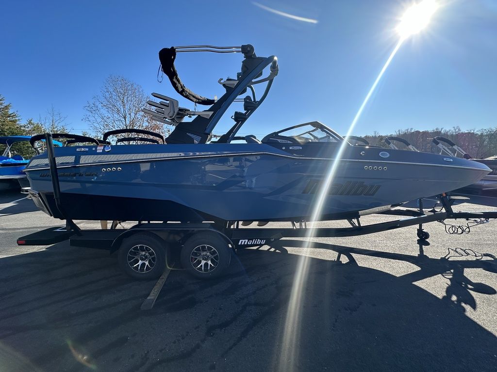 2024 Malibu Boats 23 MXZ