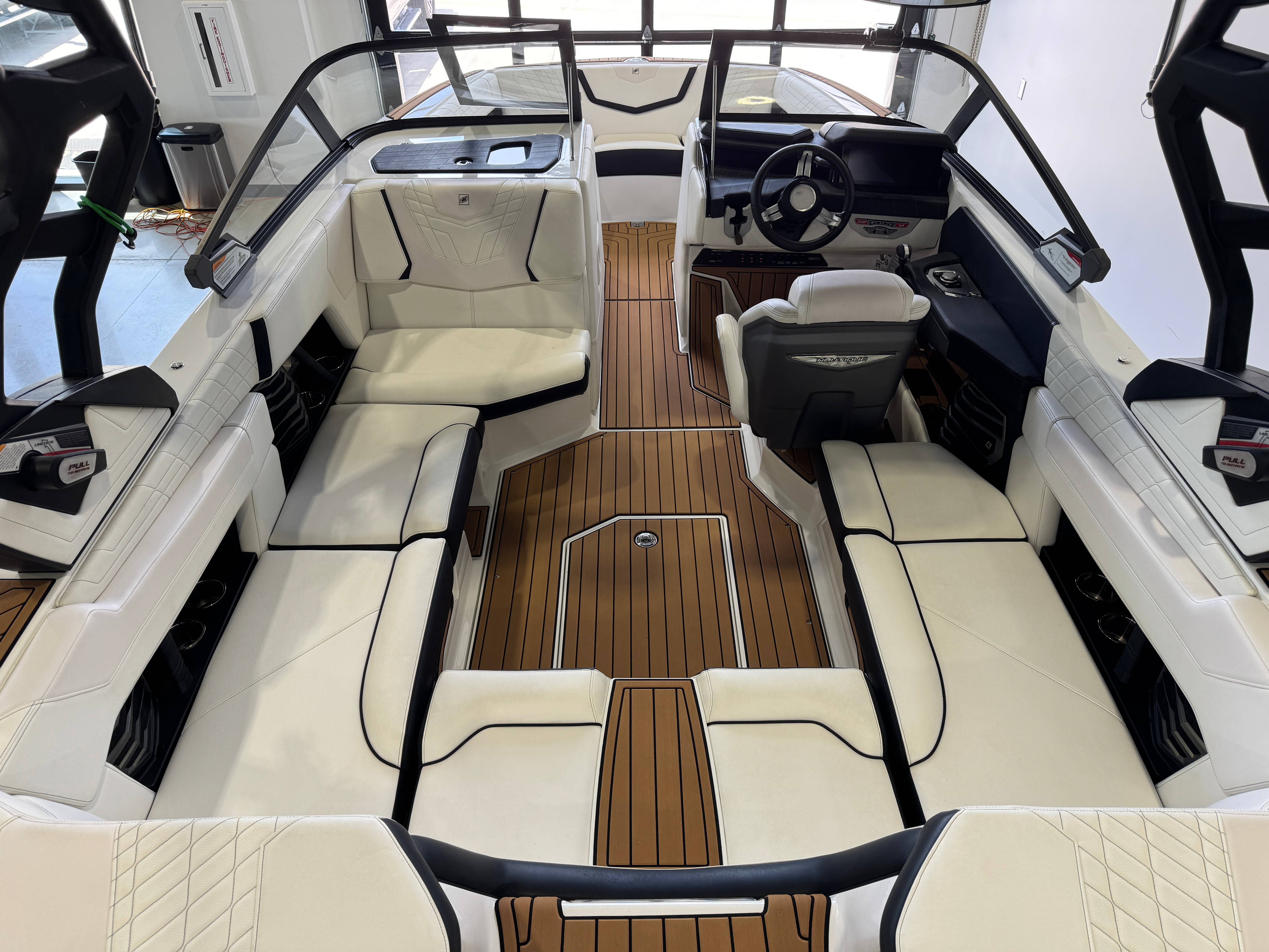 2021 Nautique Super Air Nautique G21
