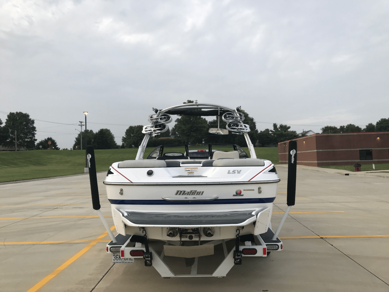 2013 Malibu 23LSV – LS3 Engine Only 108 hours! Icon
