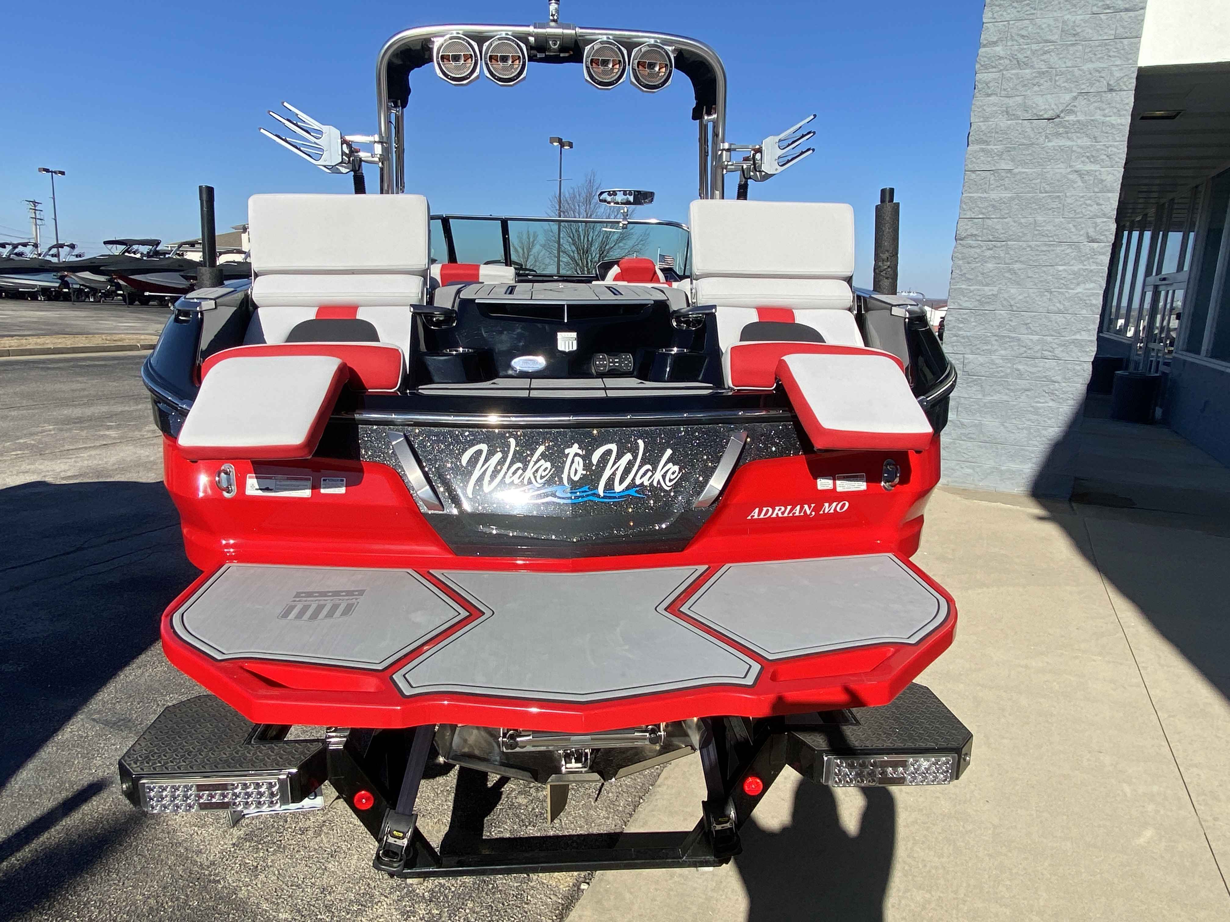 2021 MasterCraft X26