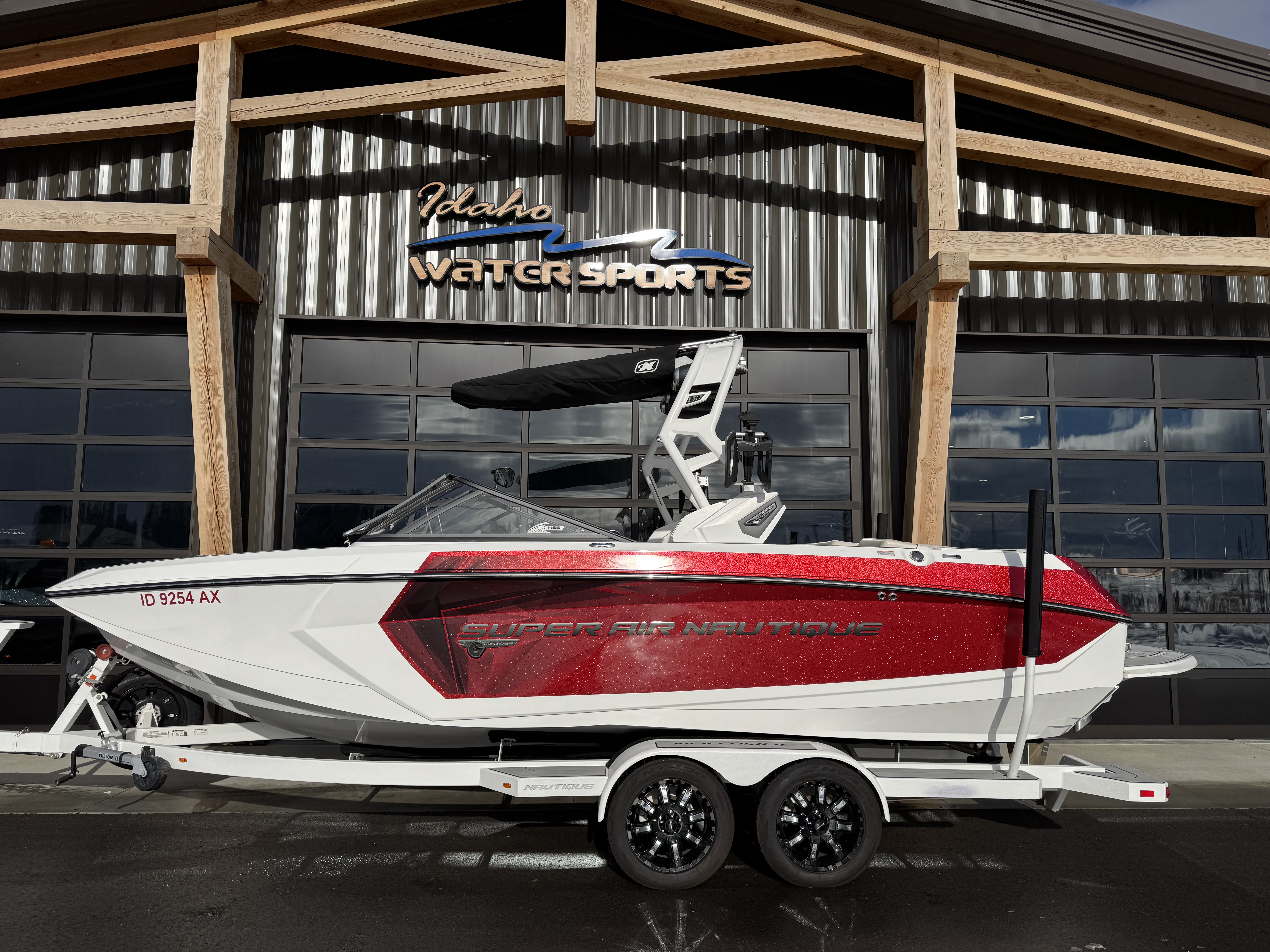 2018 Nautique G23