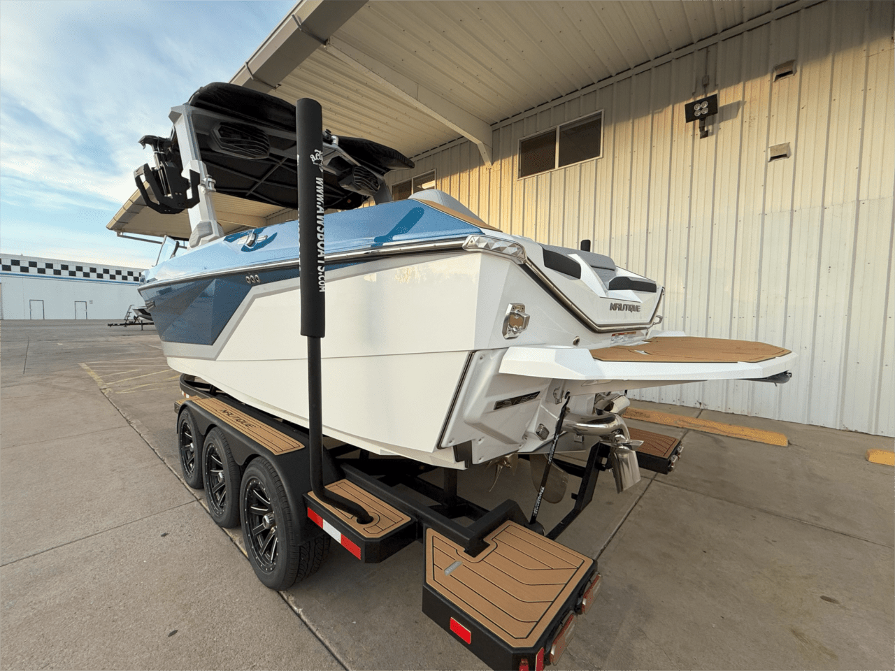 2025 Nautique G25