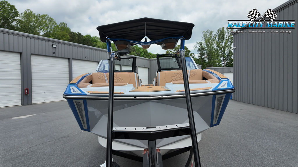 2025 Nautique P25
