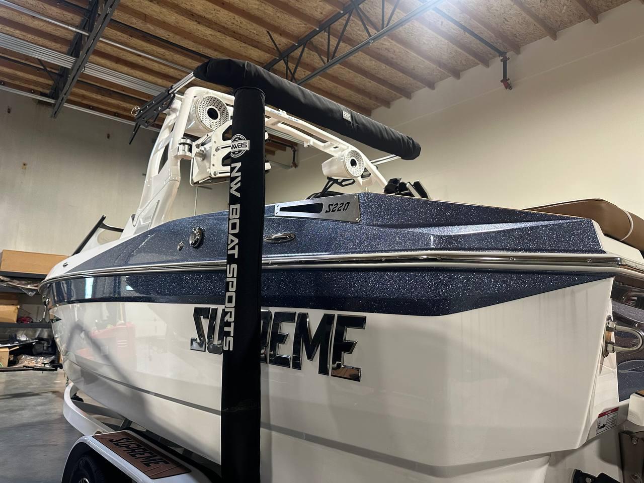 2023 Supreme S220 *Cleanest USED LOW HOURS* $708.66/mo OAC 5.99%