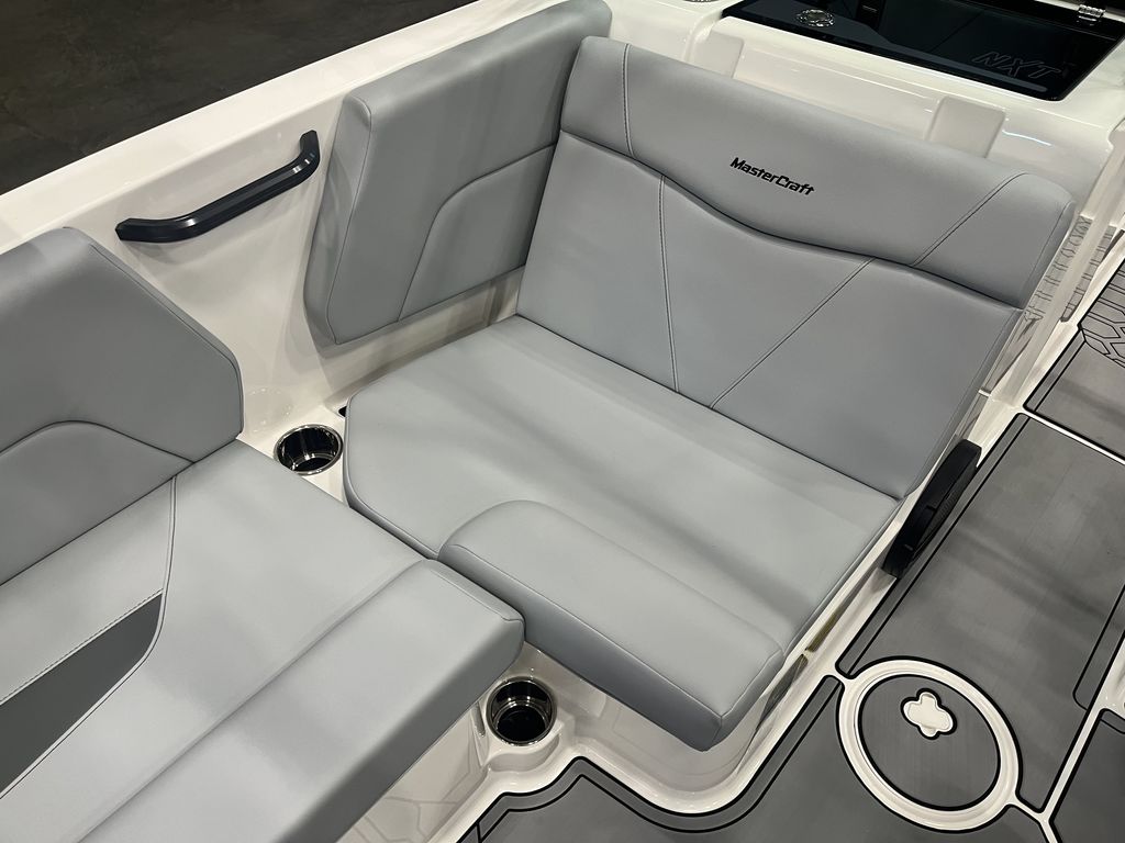 2025 MasterCraft NXT21