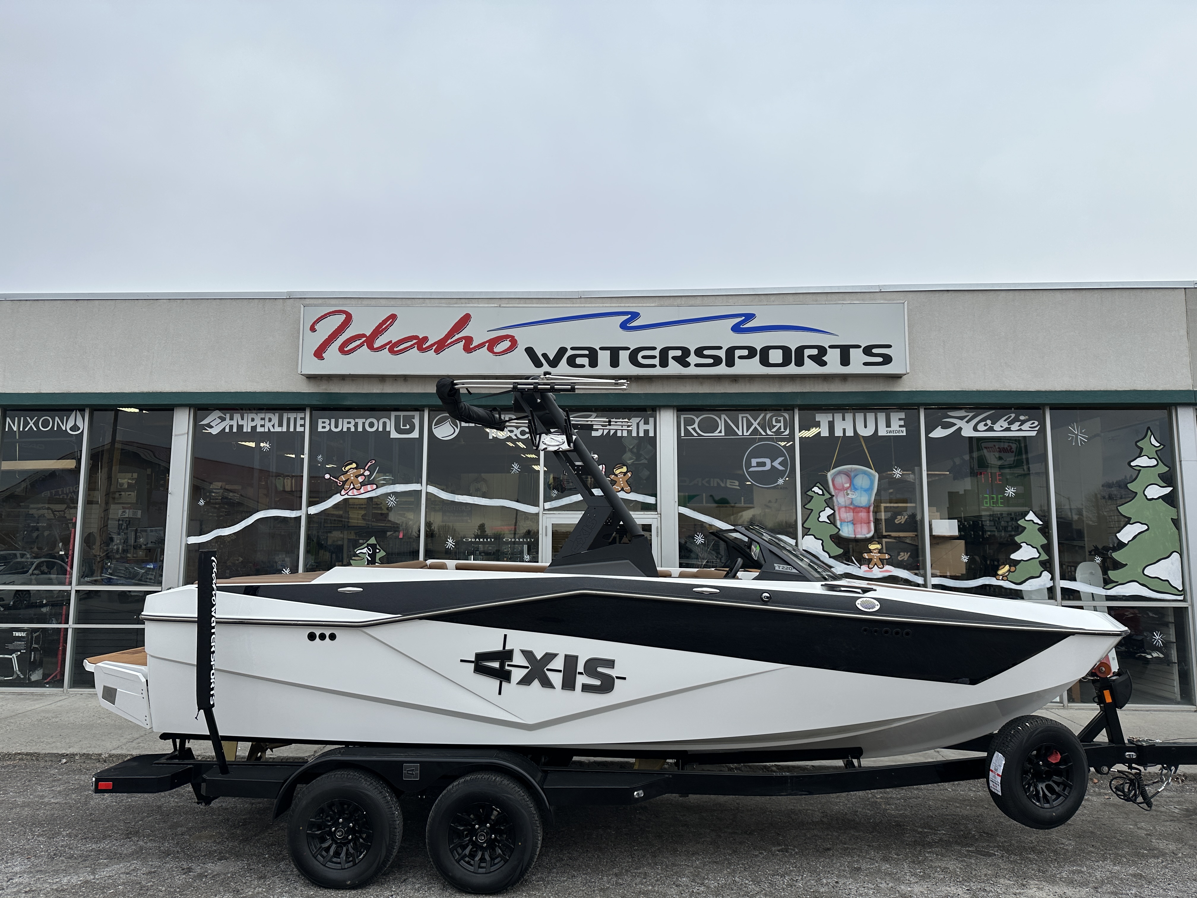 boat.Title
