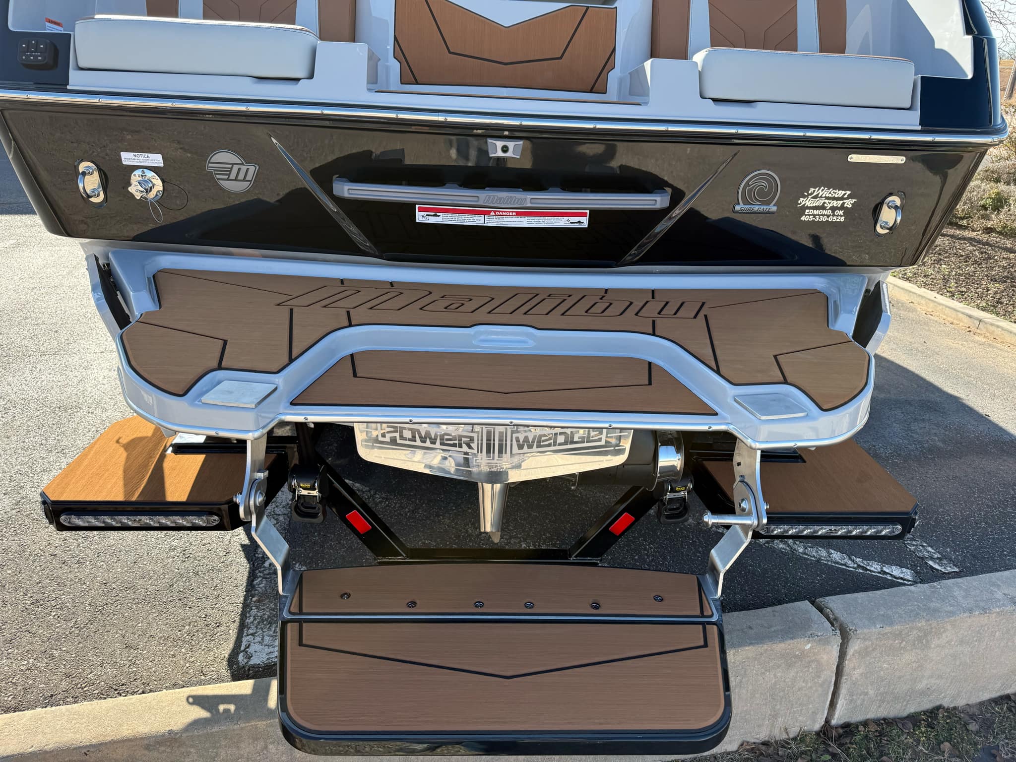 2025 Malibu 25LSV