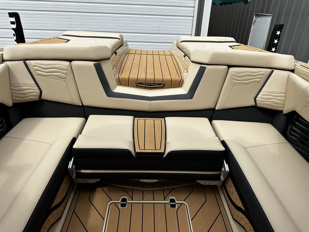 2025 Nautique Super Air Nautique G25