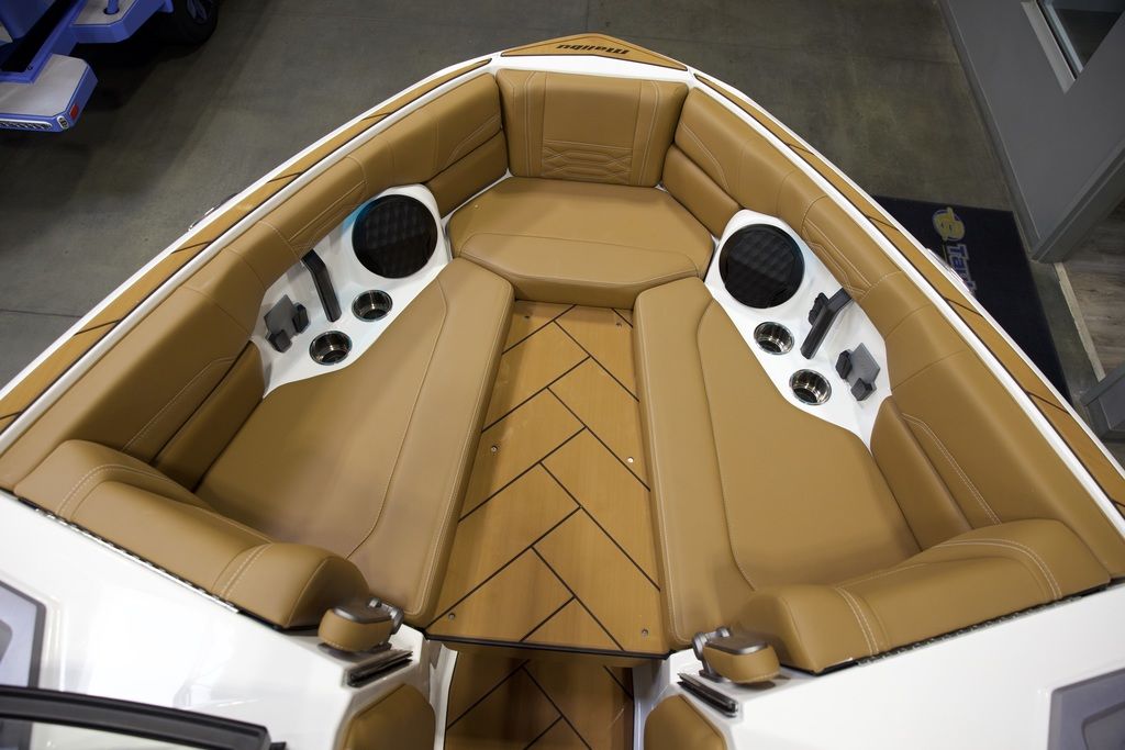 2025 Malibu Boats 26 LSV