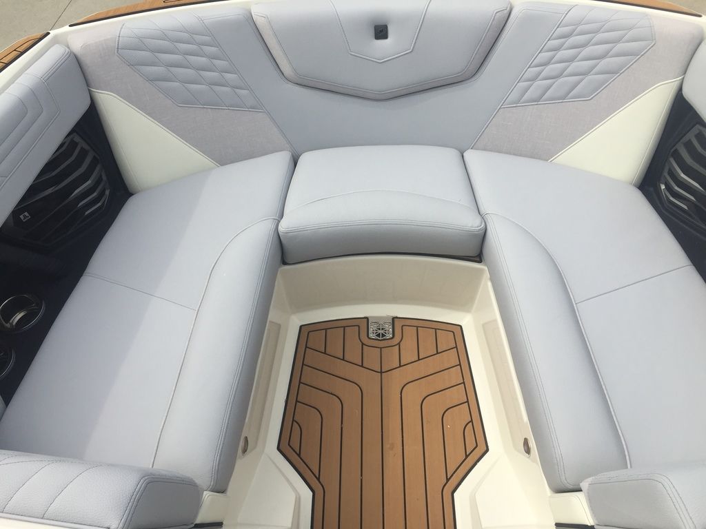 2024 Nautique Super Air Nautique G21