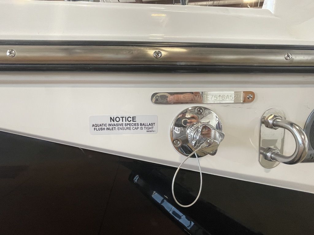 2025 Axis Wake Research T220