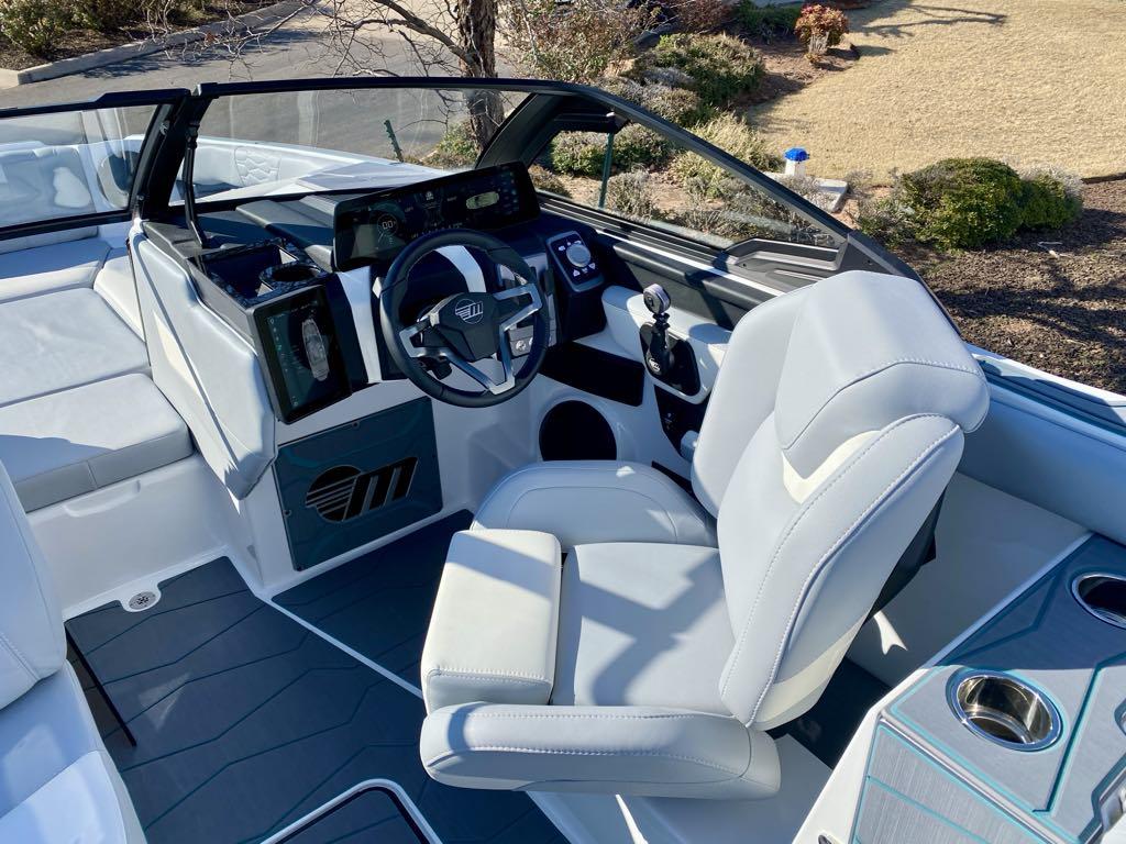 2025 Malibu Wakesetter 24 MXZ