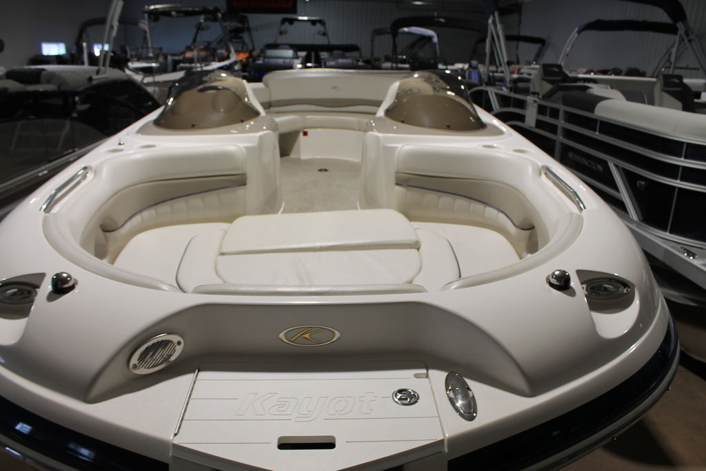 2005 KAYOT V220