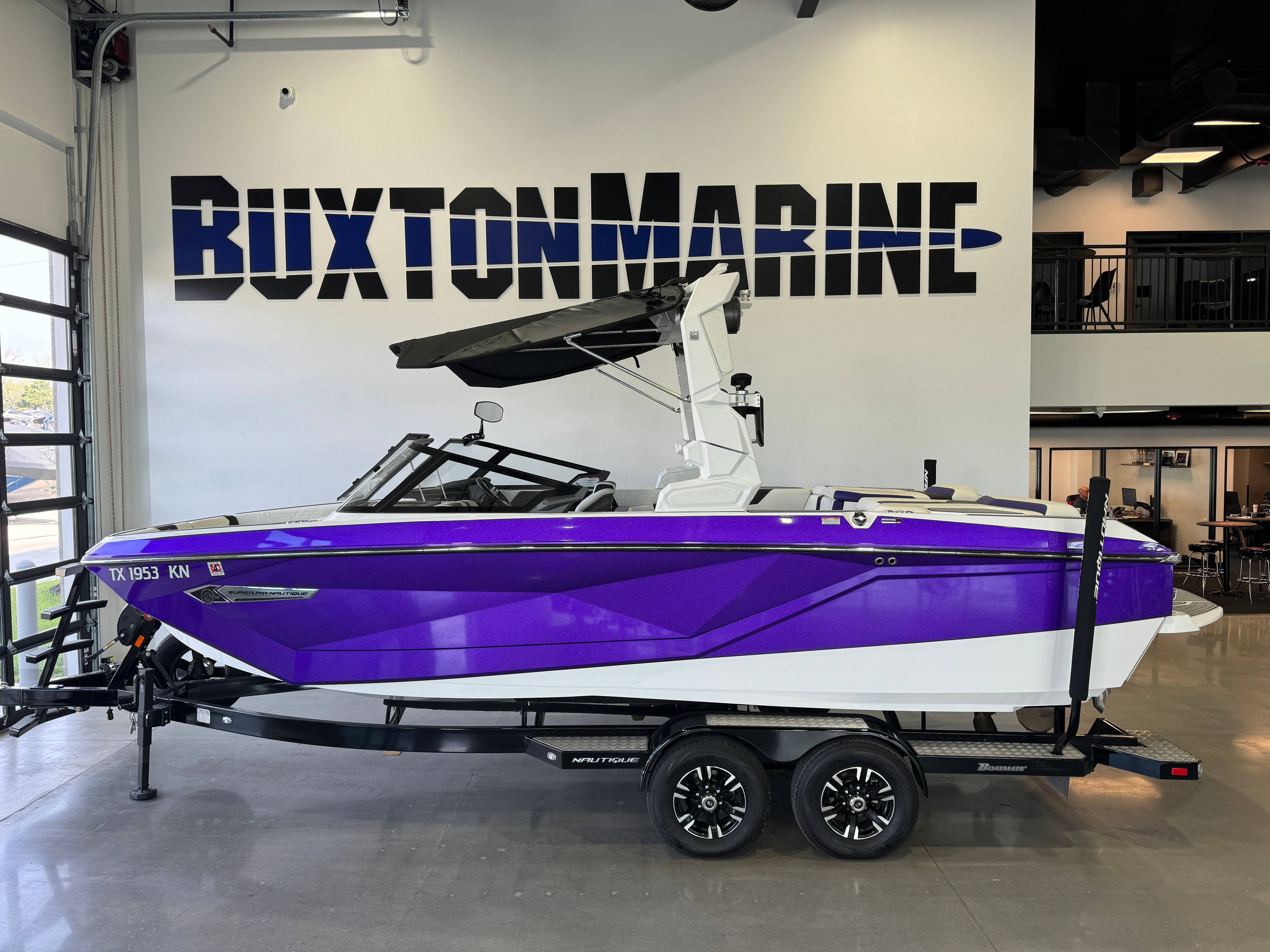 boat.Title