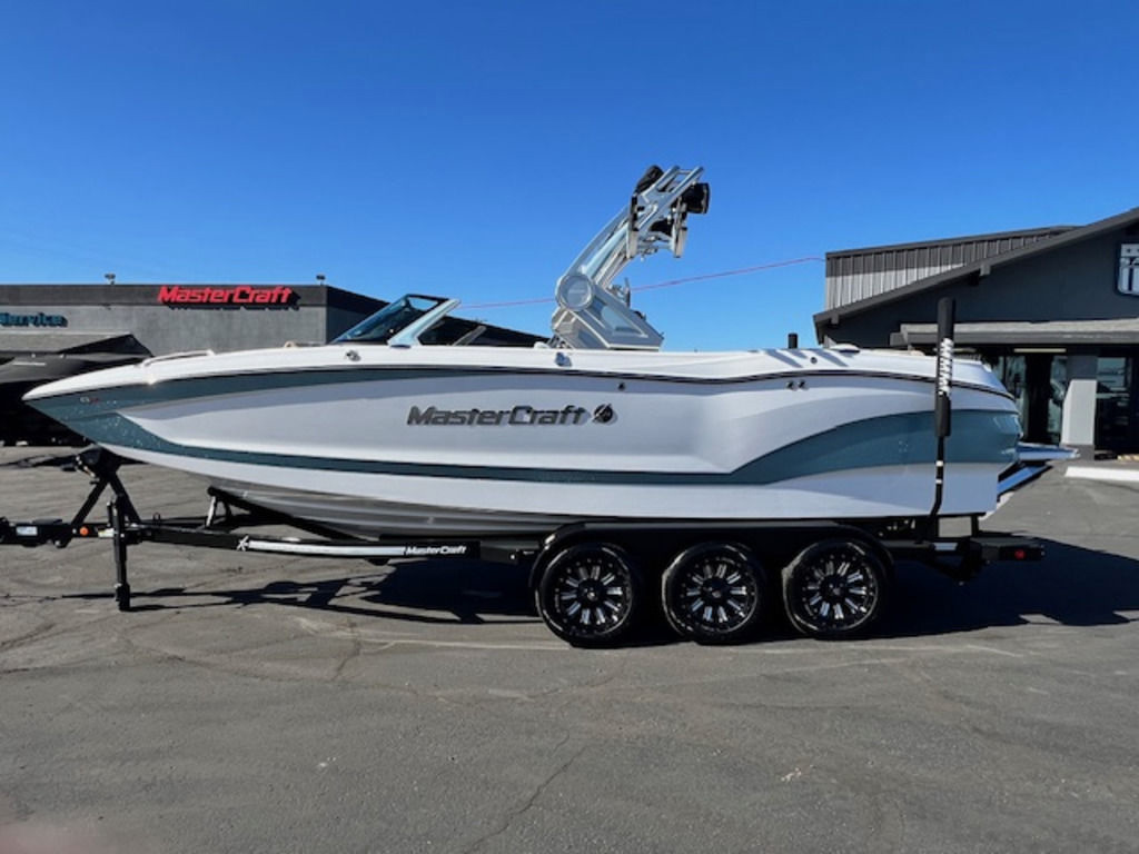 2024 Mastercraft X24