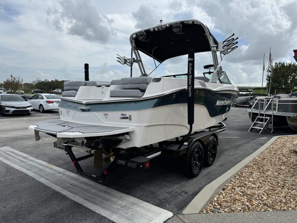 2025 MasterCraft XT23