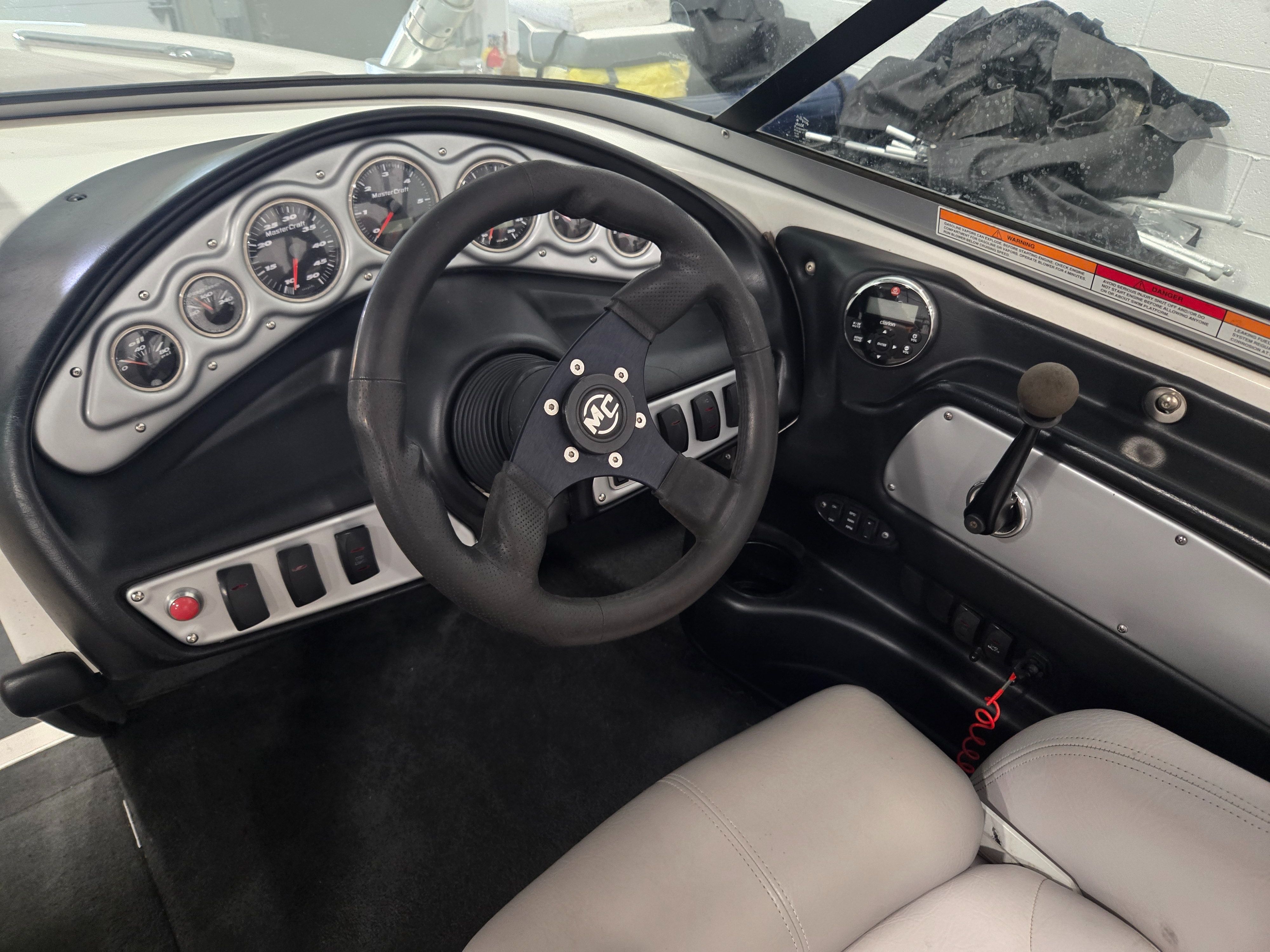 2007 Mastercraft X1
