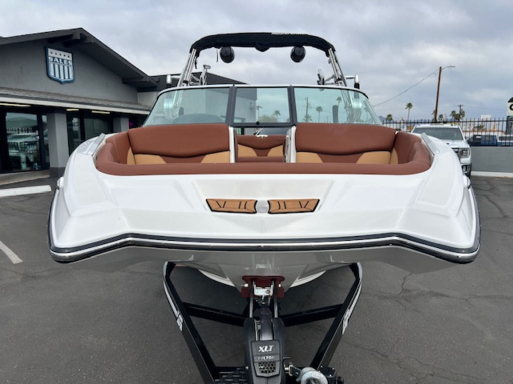 2019 Mastercraft XT22