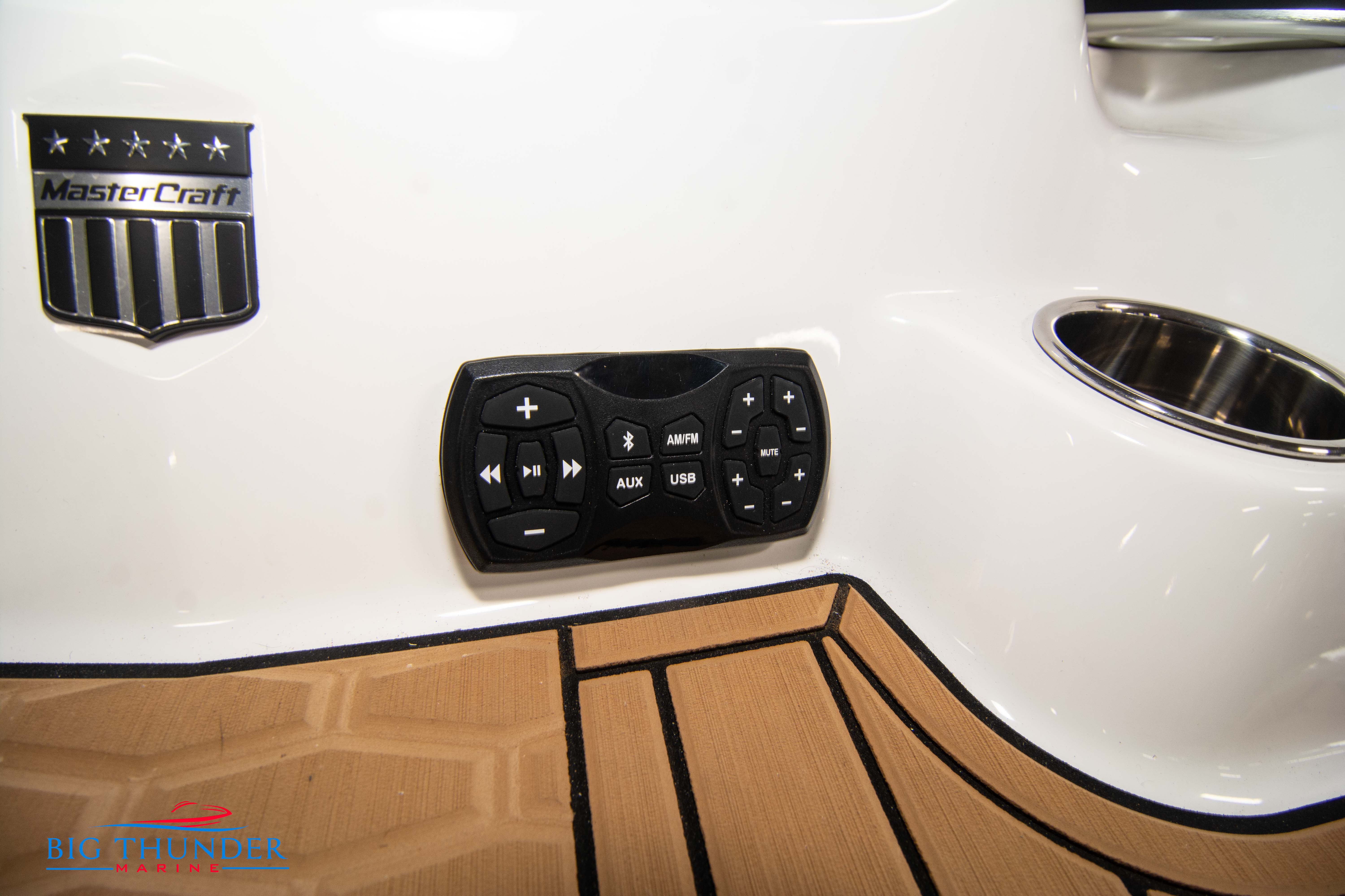 2023 Mastercraft X24