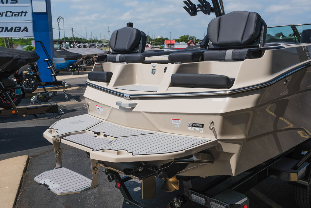 2025 MasterCraft XT24 Icon