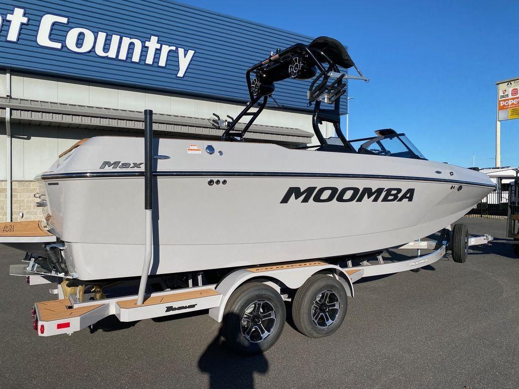 2024 MOOMBA Max