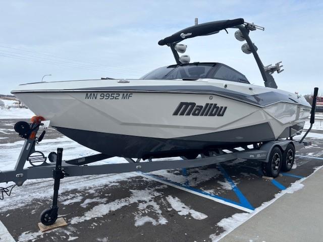 2022 Malibu Wakesetter 25 LSV -LT4 Supercharged